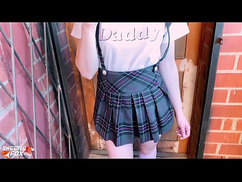 ❤️ 여학생은 그녀의 거시기를 깊이 빨고 수업 ​​대신 성교합니다. 항문 포르노 우리 ko.sexvideosex.top ❌❤